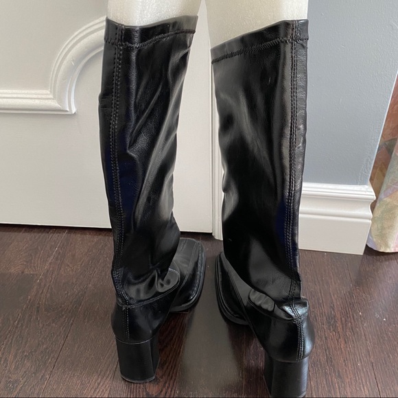 Elle Boots - Size 7 - Picture 2 of 3